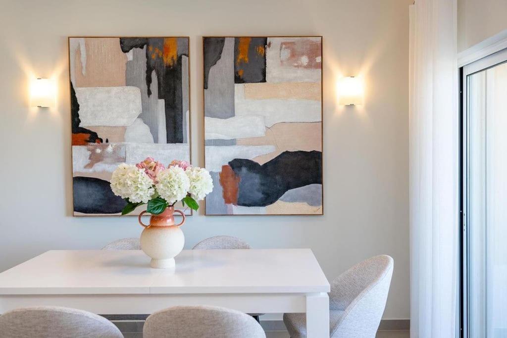 Luxury In Boavista Golf & * Lagos